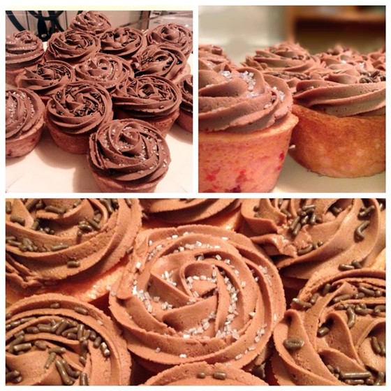 Custom Cakes: Custom Cakes