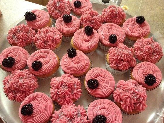 Custom Cakes: Custom Cakes