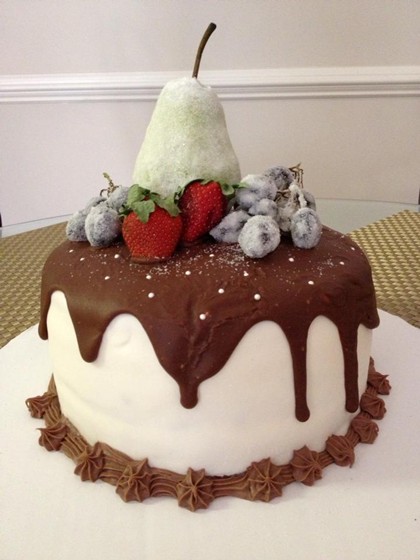 Custom Cakes: Custom Cakes